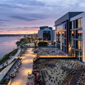 Ac Hotel By Marriott Vancouver Waterfront